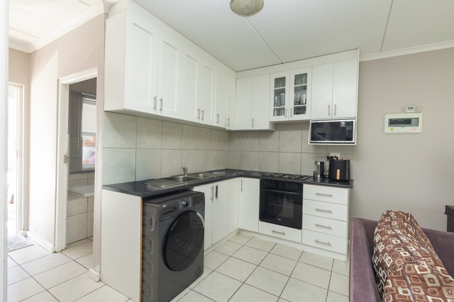 2 Bedroom Property for Sale in Sonkring Western Cape